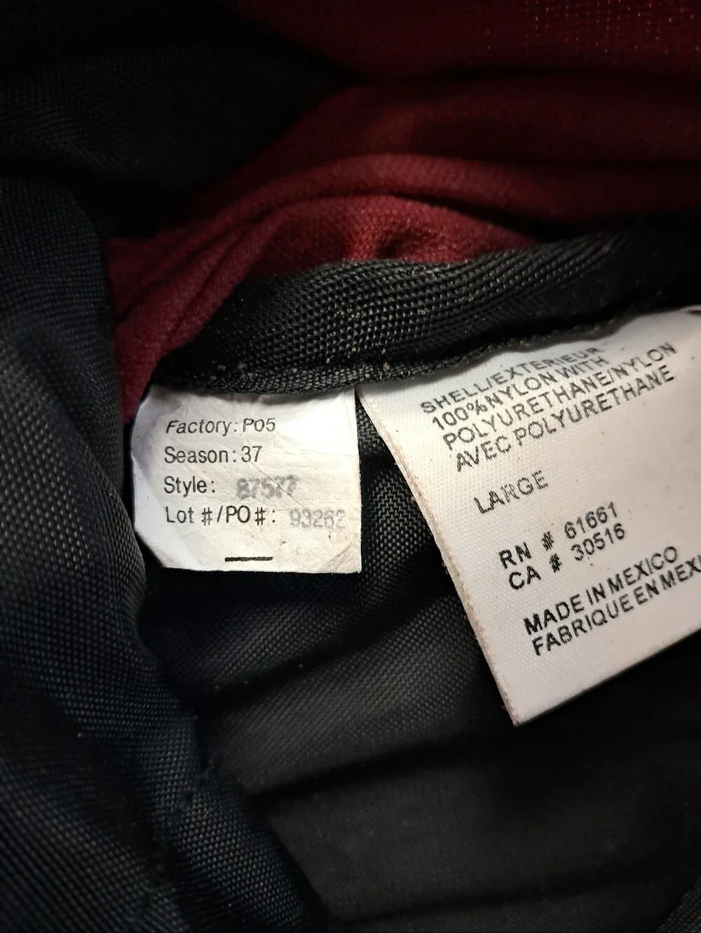 The North Face Lookout Hiking Camping Ruck-Sack BackPack. Red & Black.